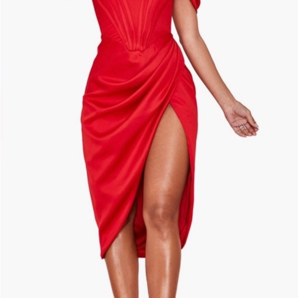 HOUSE OF CB “loretta” dress - Picture 5 of 7